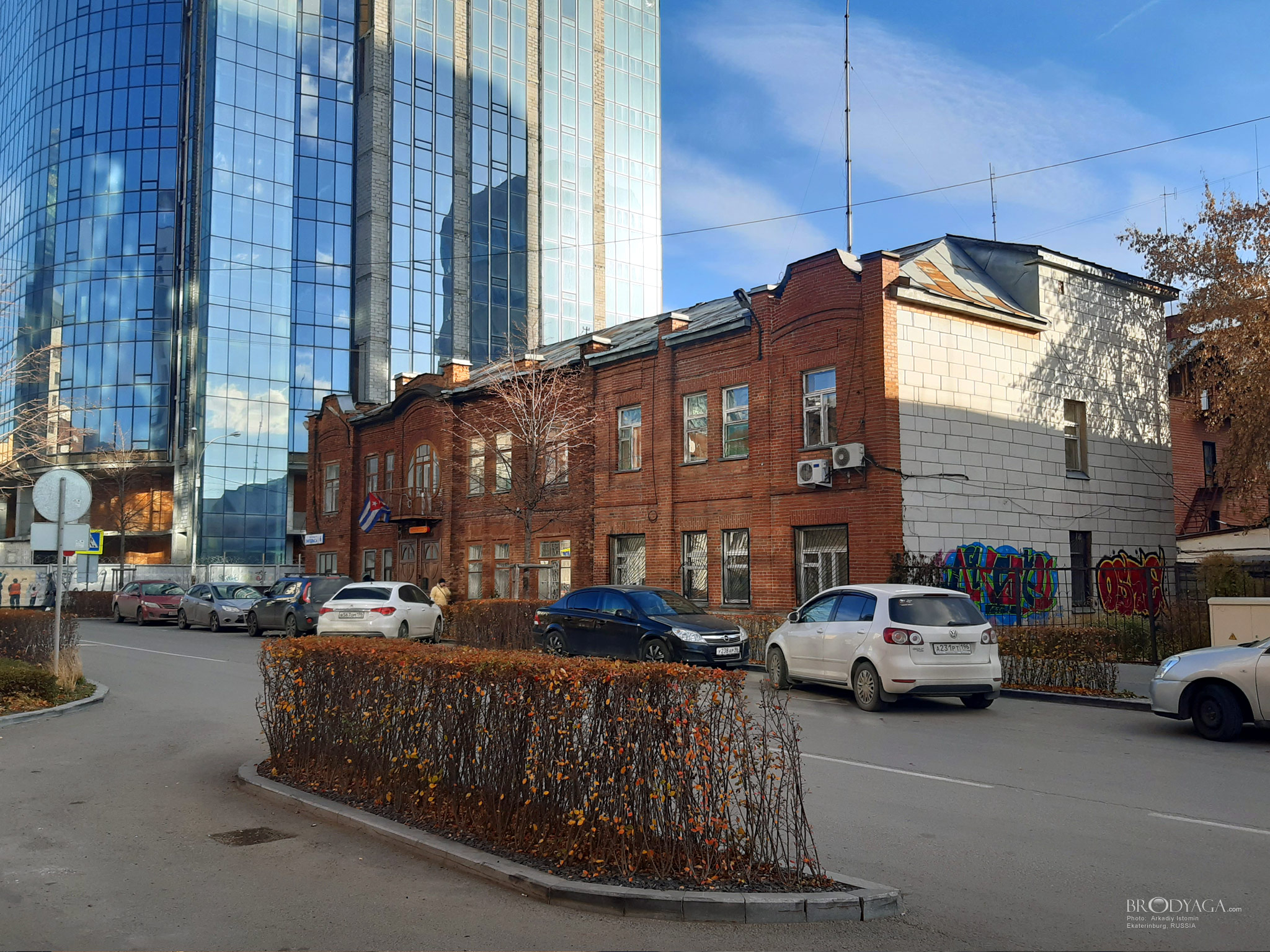 Дом Кругляшовых, Энгельса 6 / Гоголя 22, Екатеринбург (Ekaterinburg)